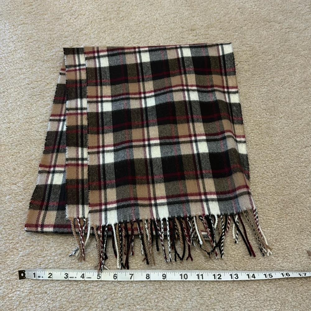 Plaid scarf